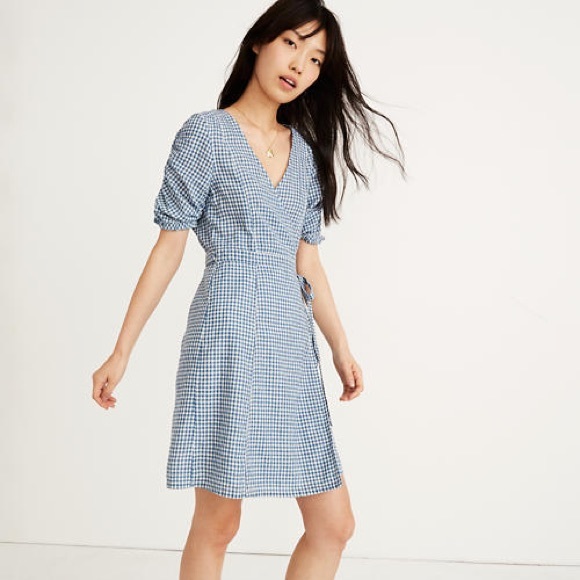 Madewell Dresses & Skirts - Madewell Gingham Shirred-Sleeve Wrap Dress